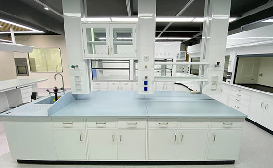 Perabotan laboratorium lebih praktis untuk industri mana?